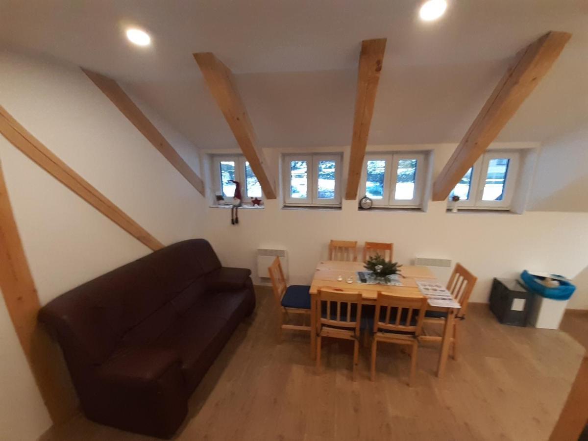 Apartmany Pod Marianskymi Schody Albrechtice v Jizerskych horach Exteriör bild